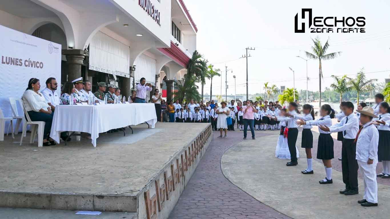 Participa primaria “Miguel Hidalgo y Costilla” en Lunes Cívico